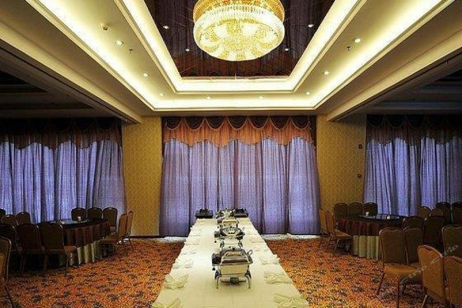 Chonpines Hotel 安順市 エクステリア 写真